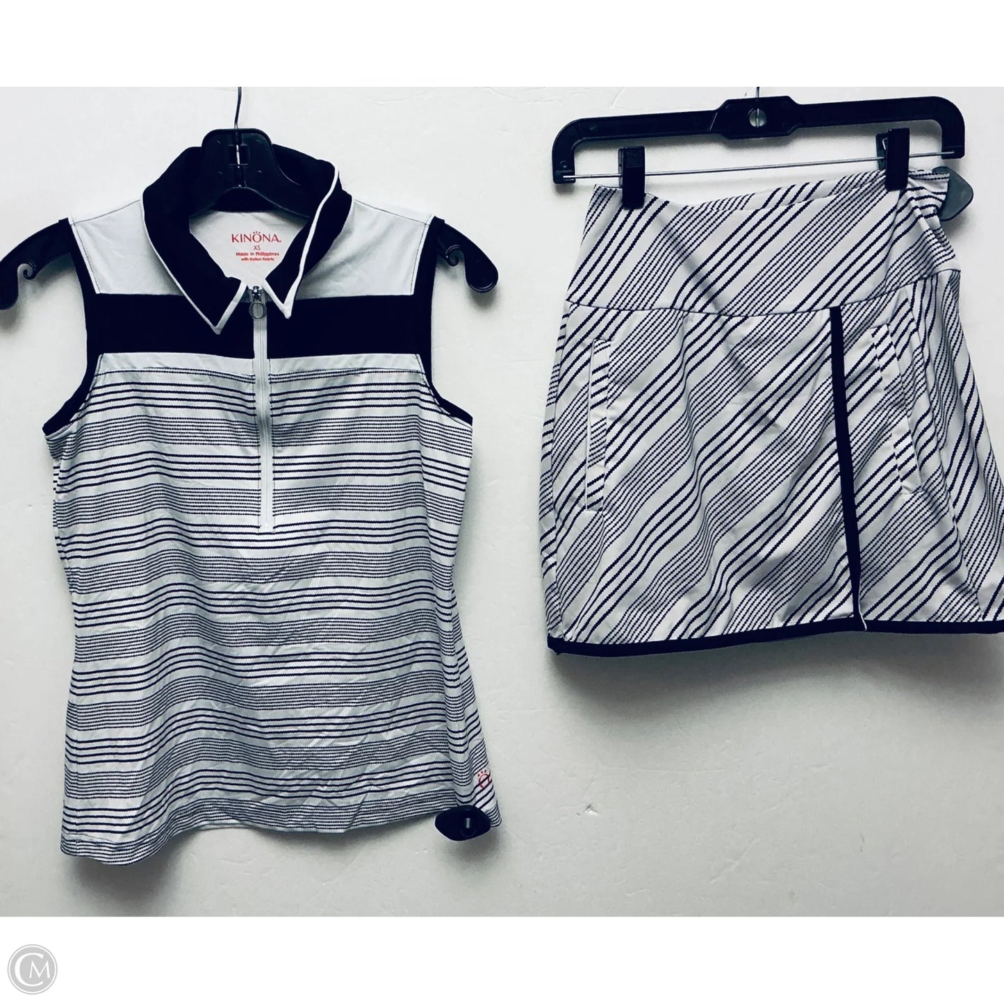 Skirt Set 2pc By Clothes Mentor In White, Size: Xs