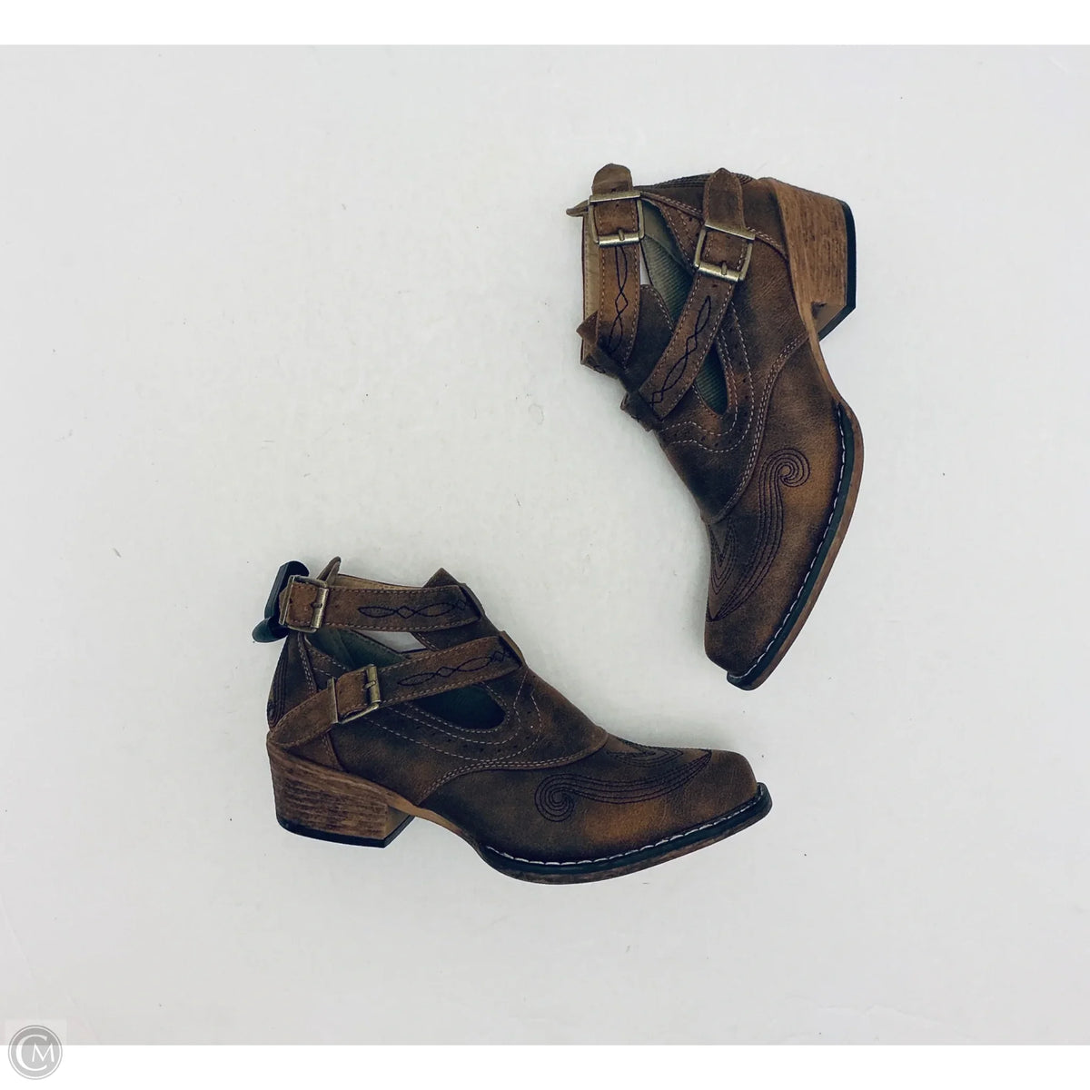 Boots Ankle Flats By Roper In Brown, Size: 7