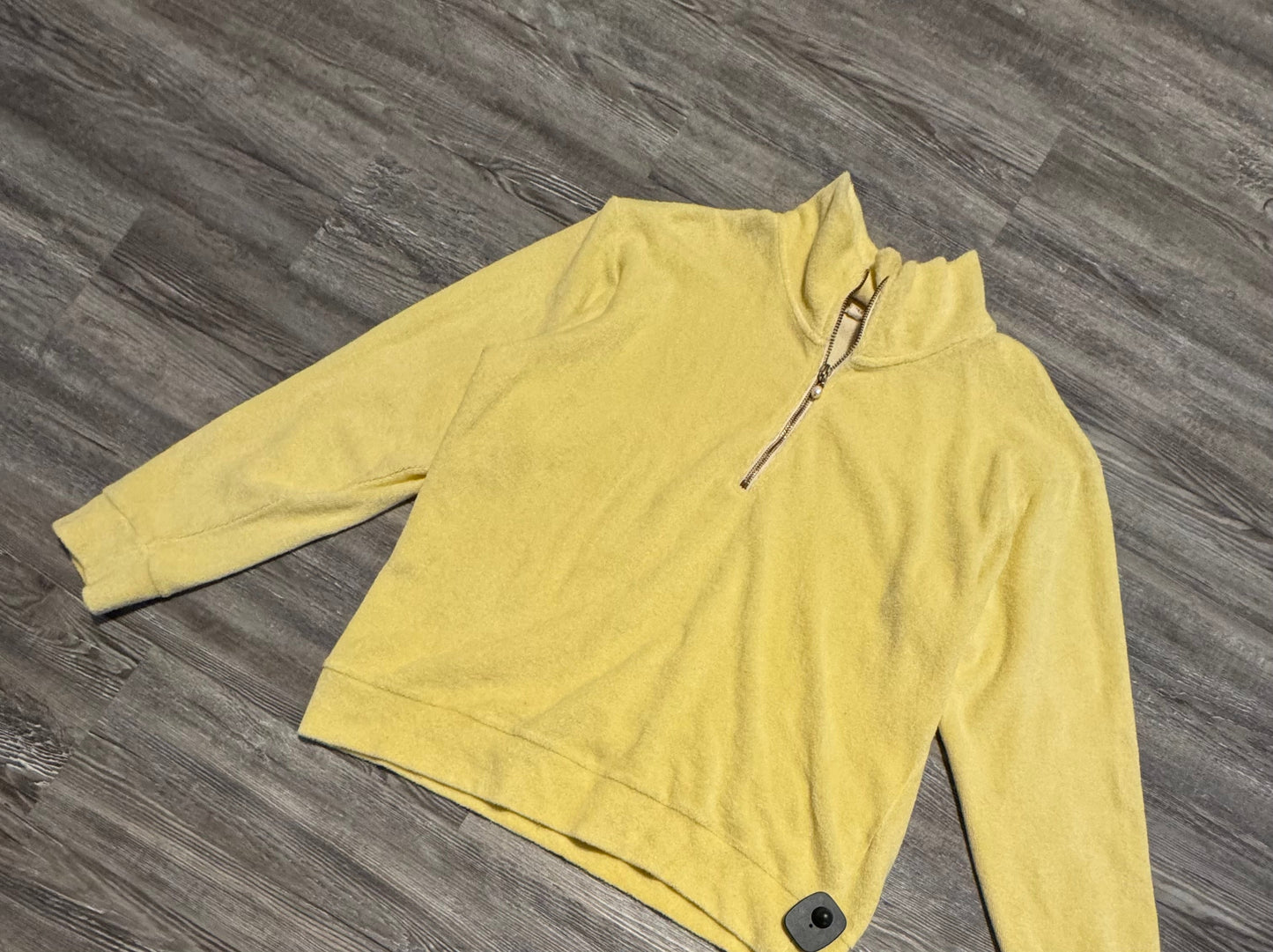 Sweatshirt Crewneck By Clothes Mentor  Size: L