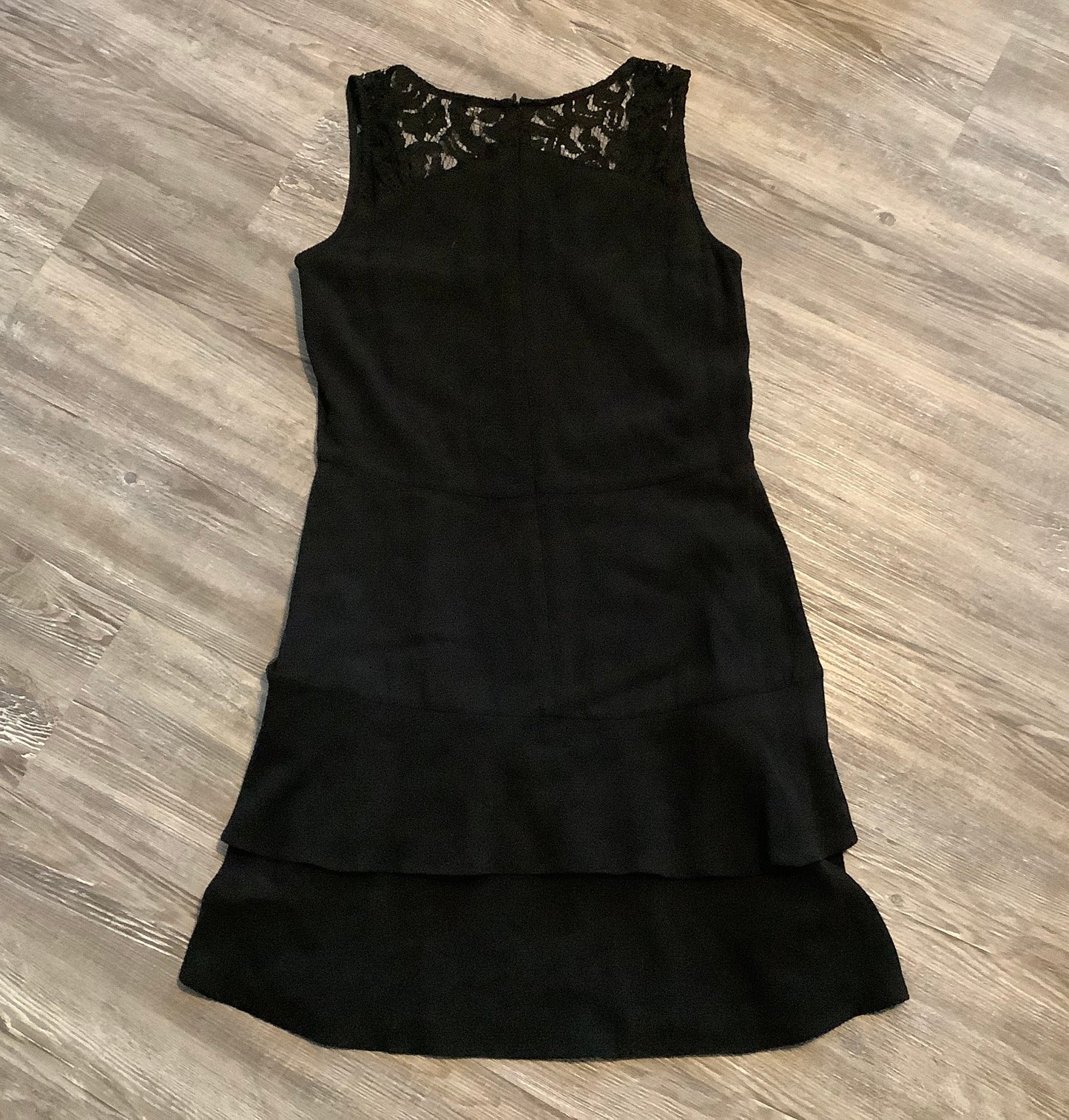 Dress Party Short By Michael Kors  Size: M