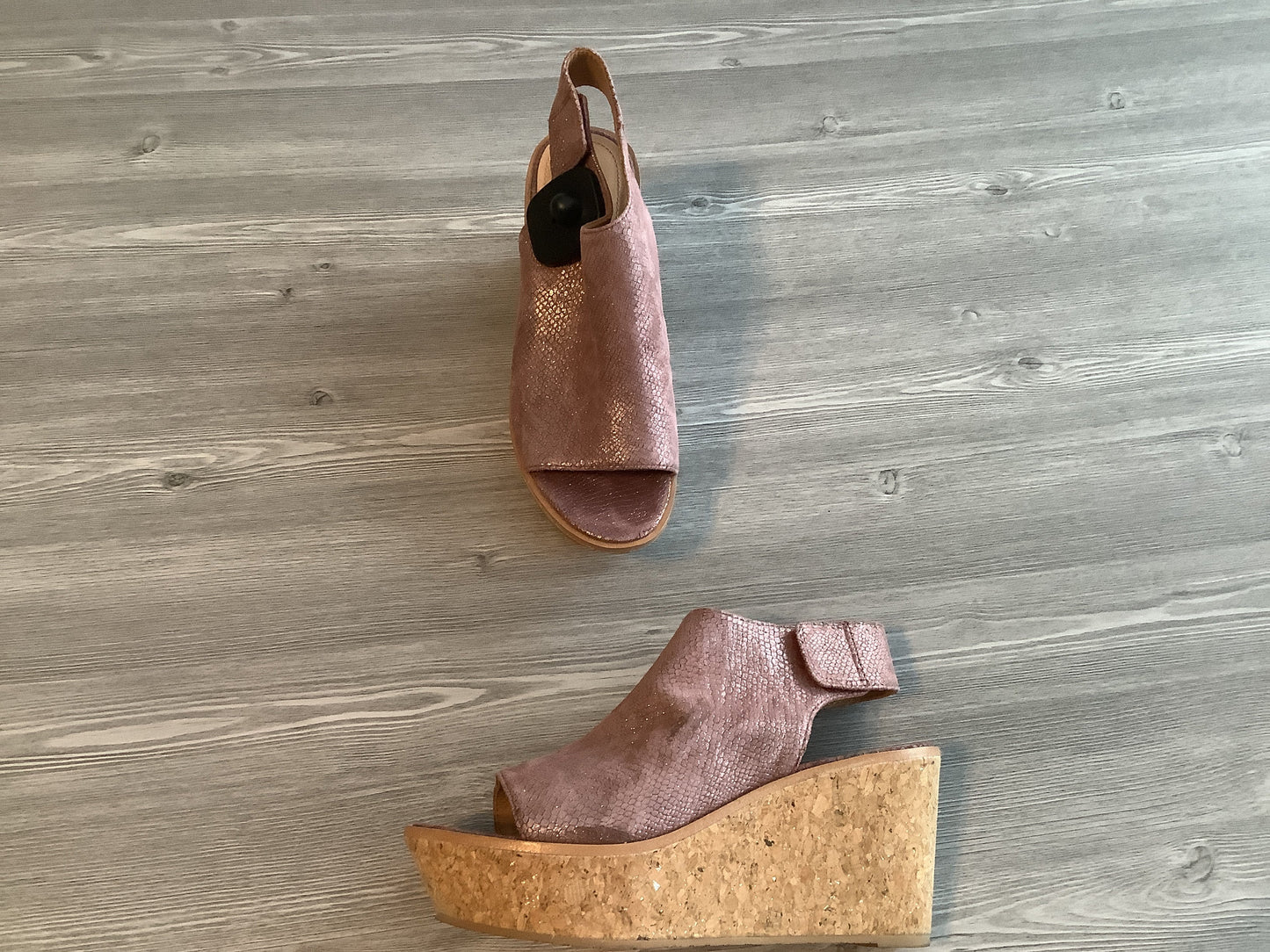 Pink Shoes Heels Wedge Johnston & Murphy, Size 6.5