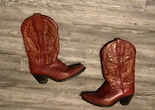 Red Boots Western Laredo, Size 7