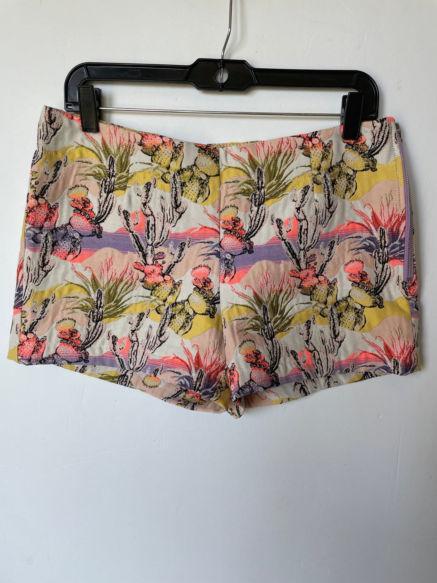 Multi-colored Shorts Ivy Jane, Size 6