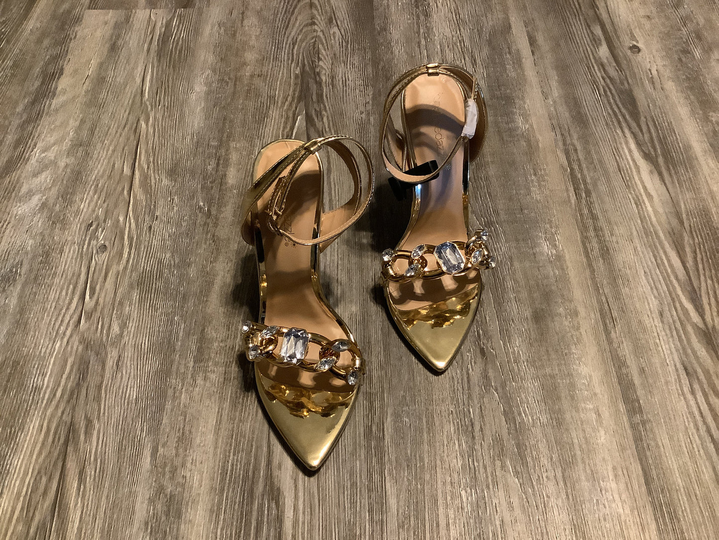 Shoes Heels Stiletto By Shoedazzle In Gold, Size: 8