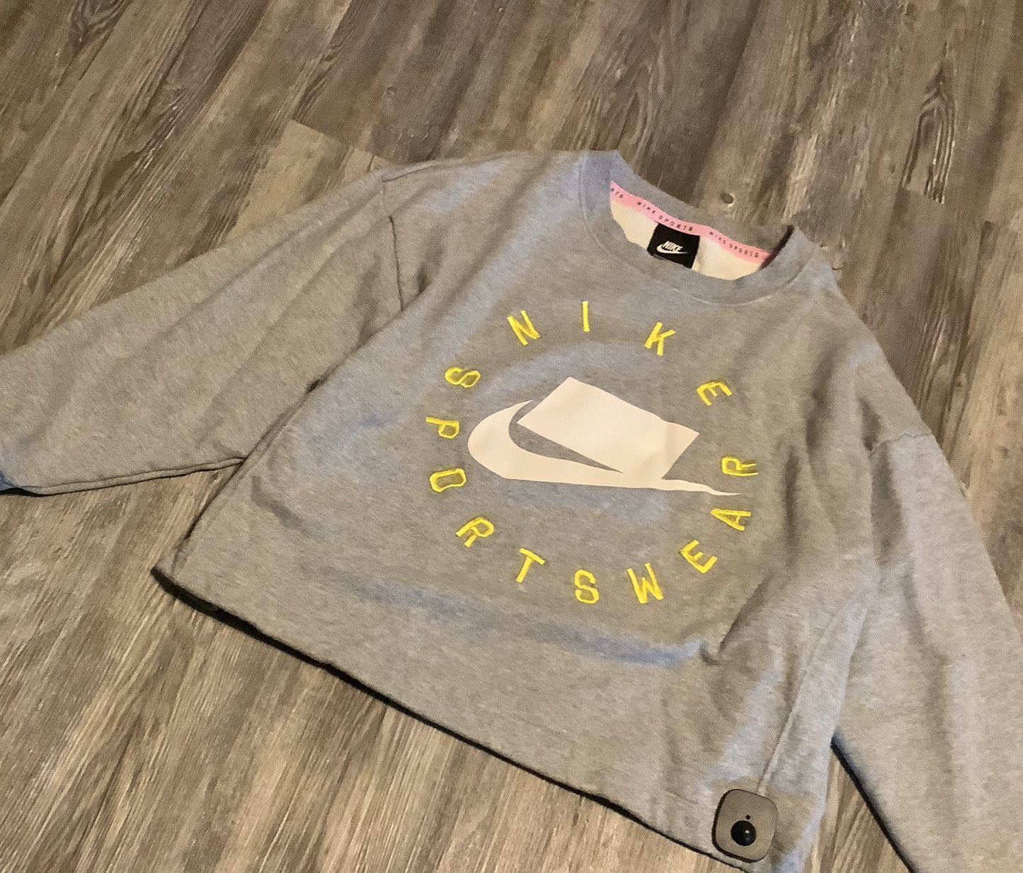 Athletic Sweatshirt Crewneck By Nike Apparel In Grey, Size: S