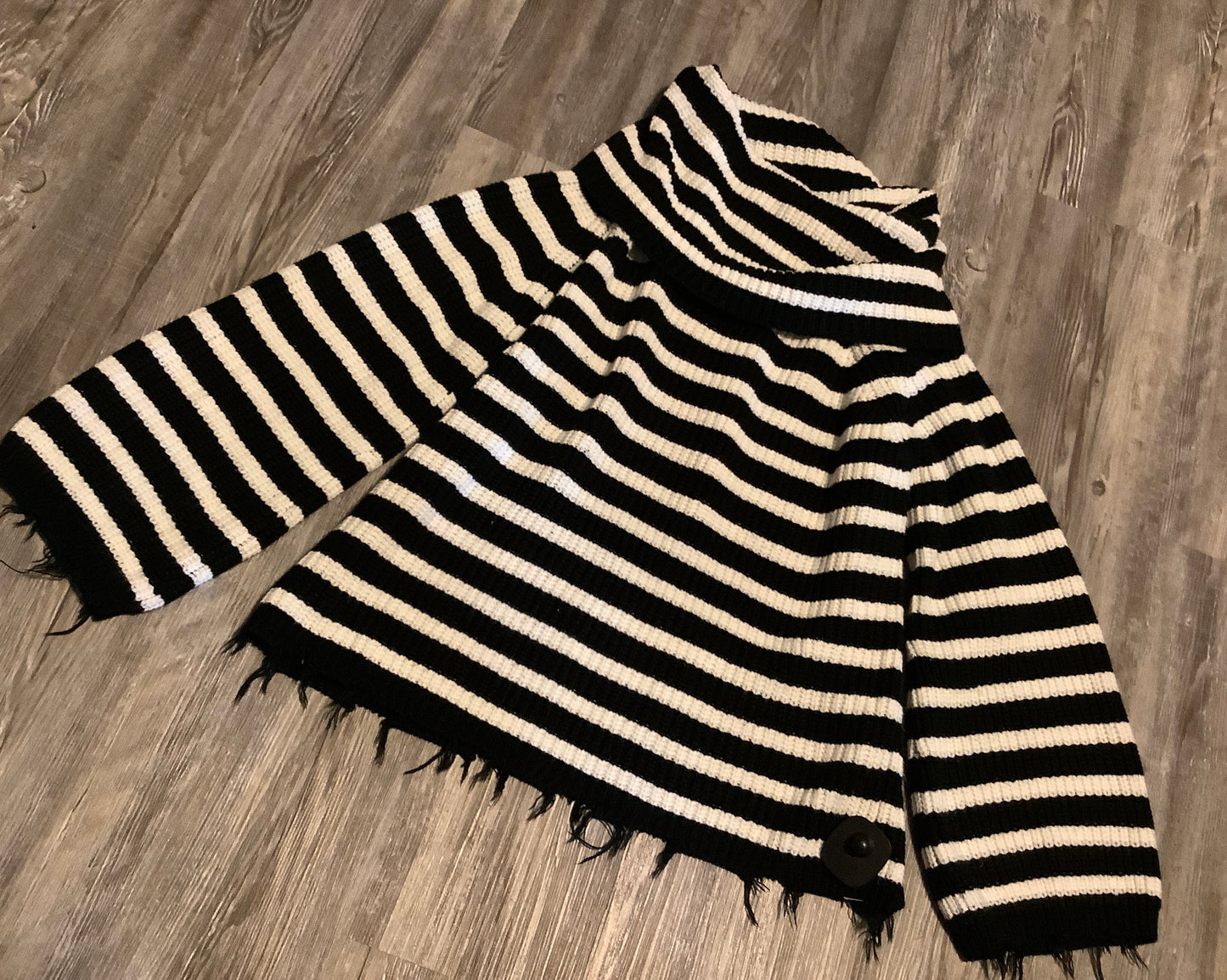 Sweater By Sanctuary In Striped Pattern, Size: S