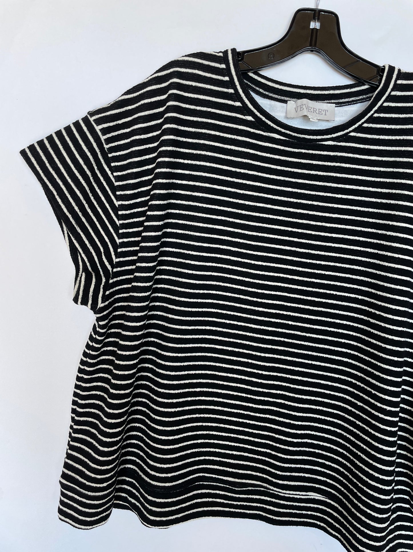 Top Short Sleeve By Cmc In Striped Pattern, Size: 1x