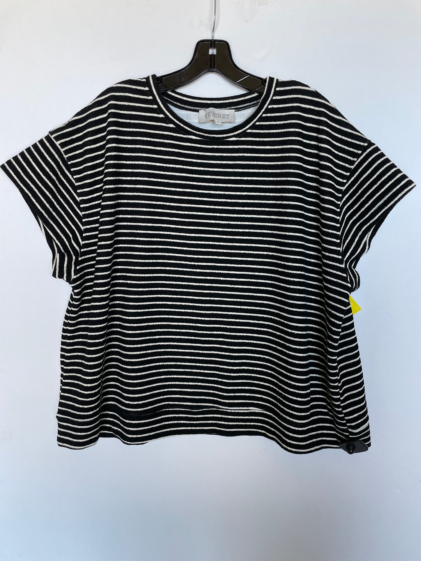 Top Short Sleeve By Cmc In Striped Pattern, Size: 1x