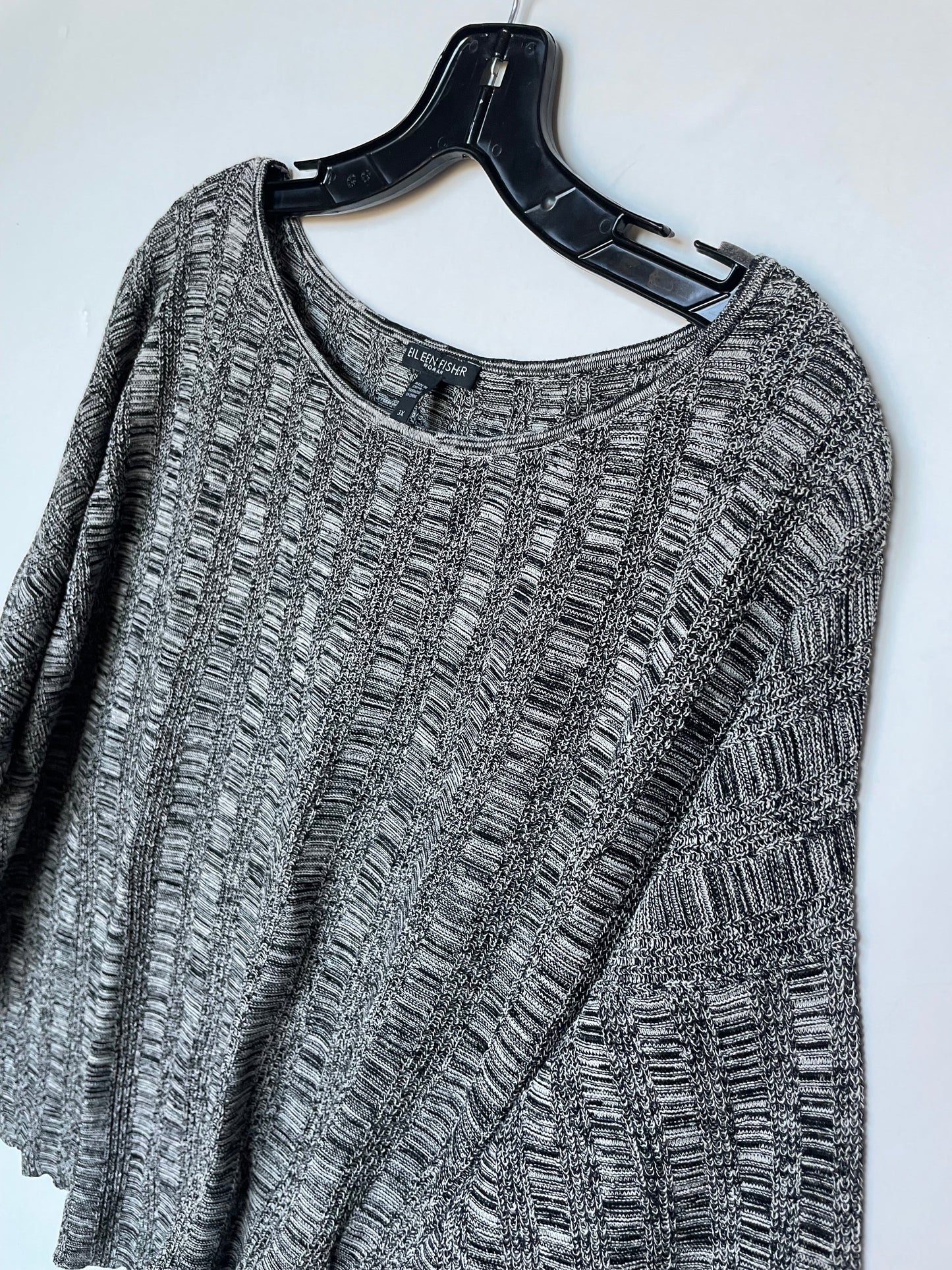 Sweater By Eileen Fisher In Black & White, Size: 3x