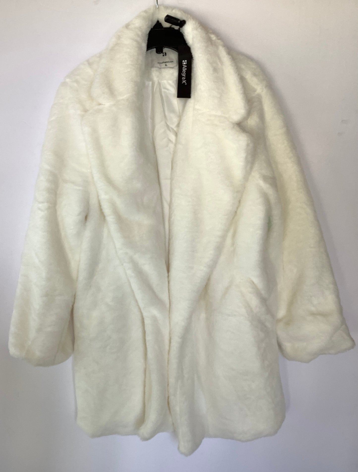 Coat Faux Fur & Sherpa By Allegra K In White, Size: Xl