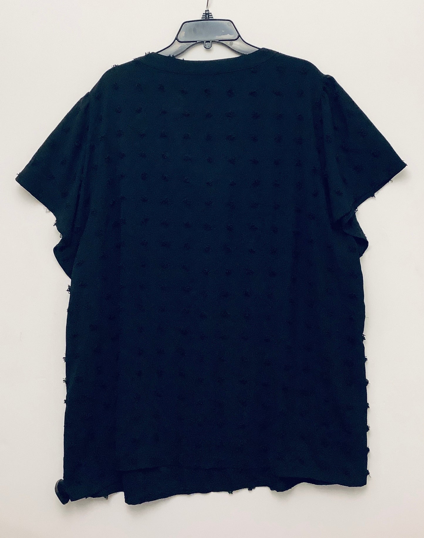 Top Short Sleeve By Cme In Black, Size: 3x