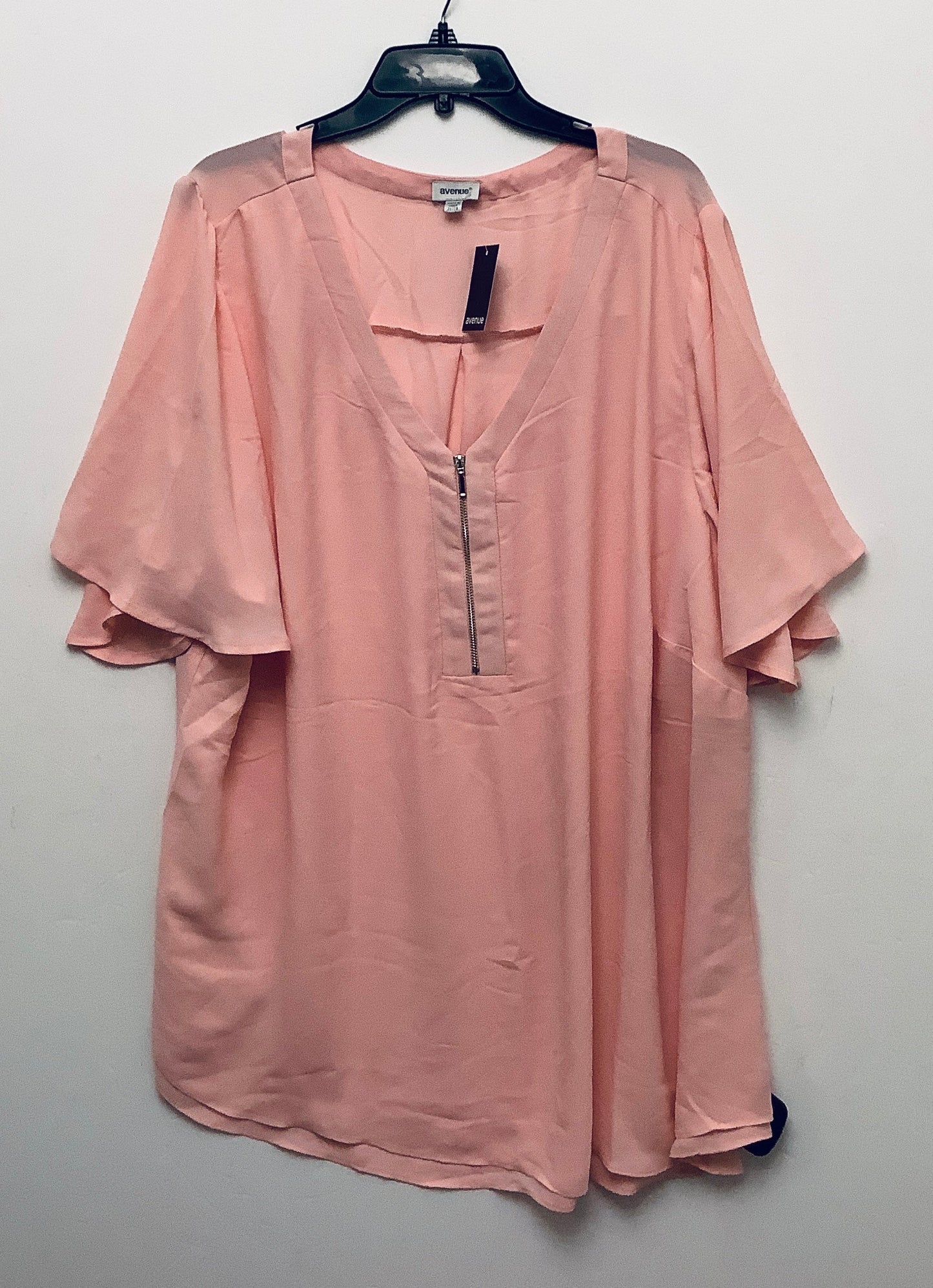 Top Short Sleeve By Avenue In Pink, Size: 3x