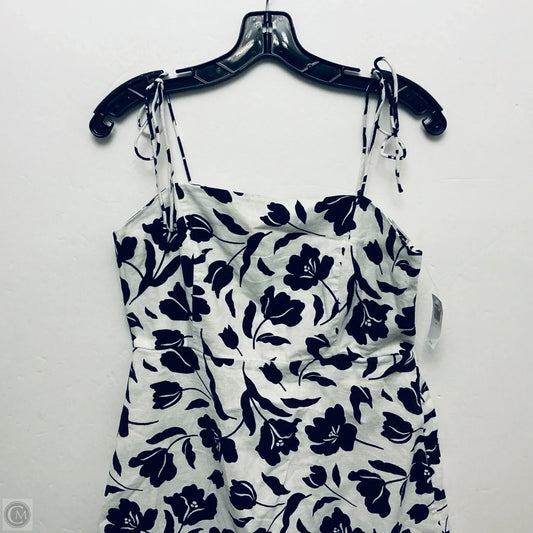 Dress Casual Short By Old Navy In Blue & White, Size: M