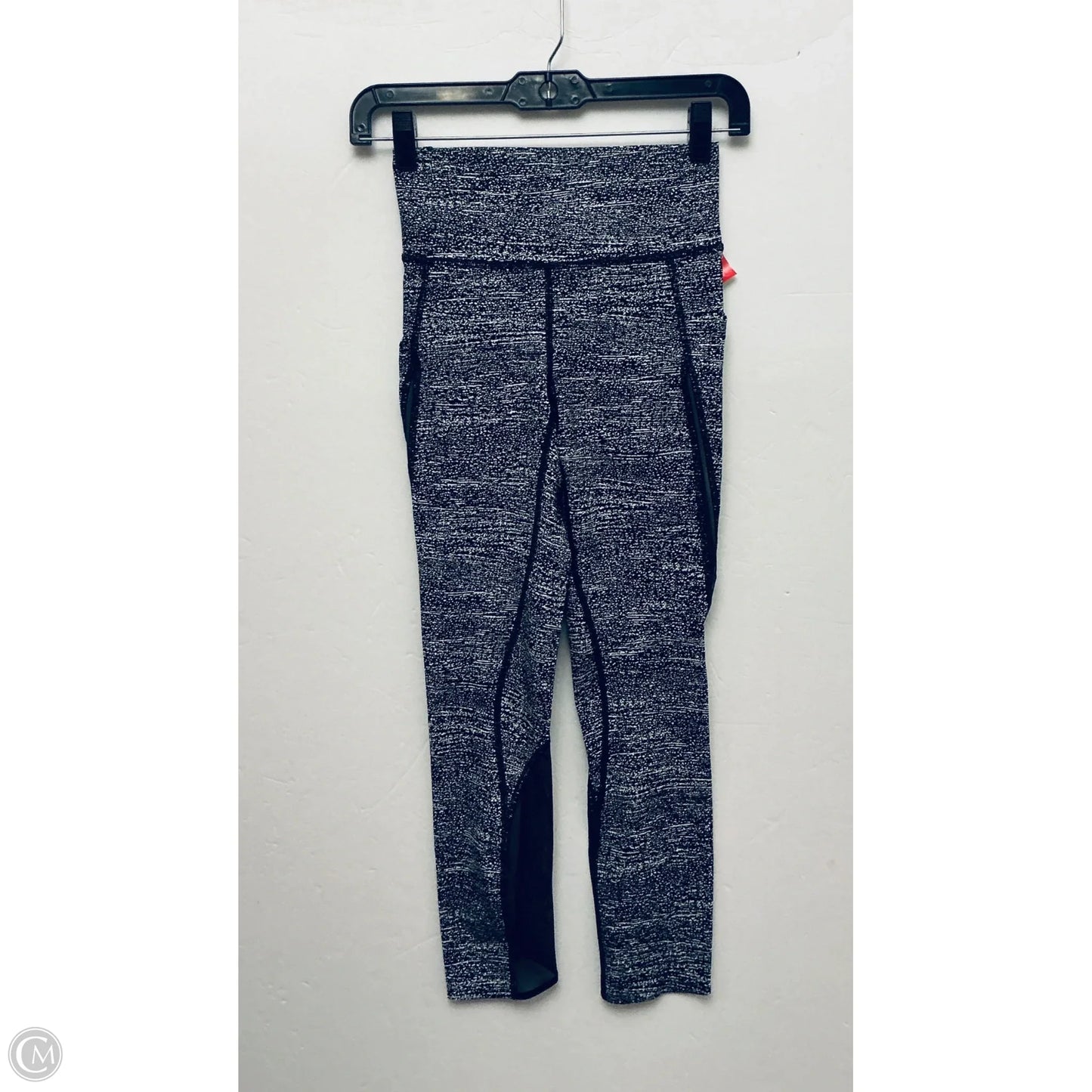 Athletic Leggings By Lululemon In Black & White, Size: 4
