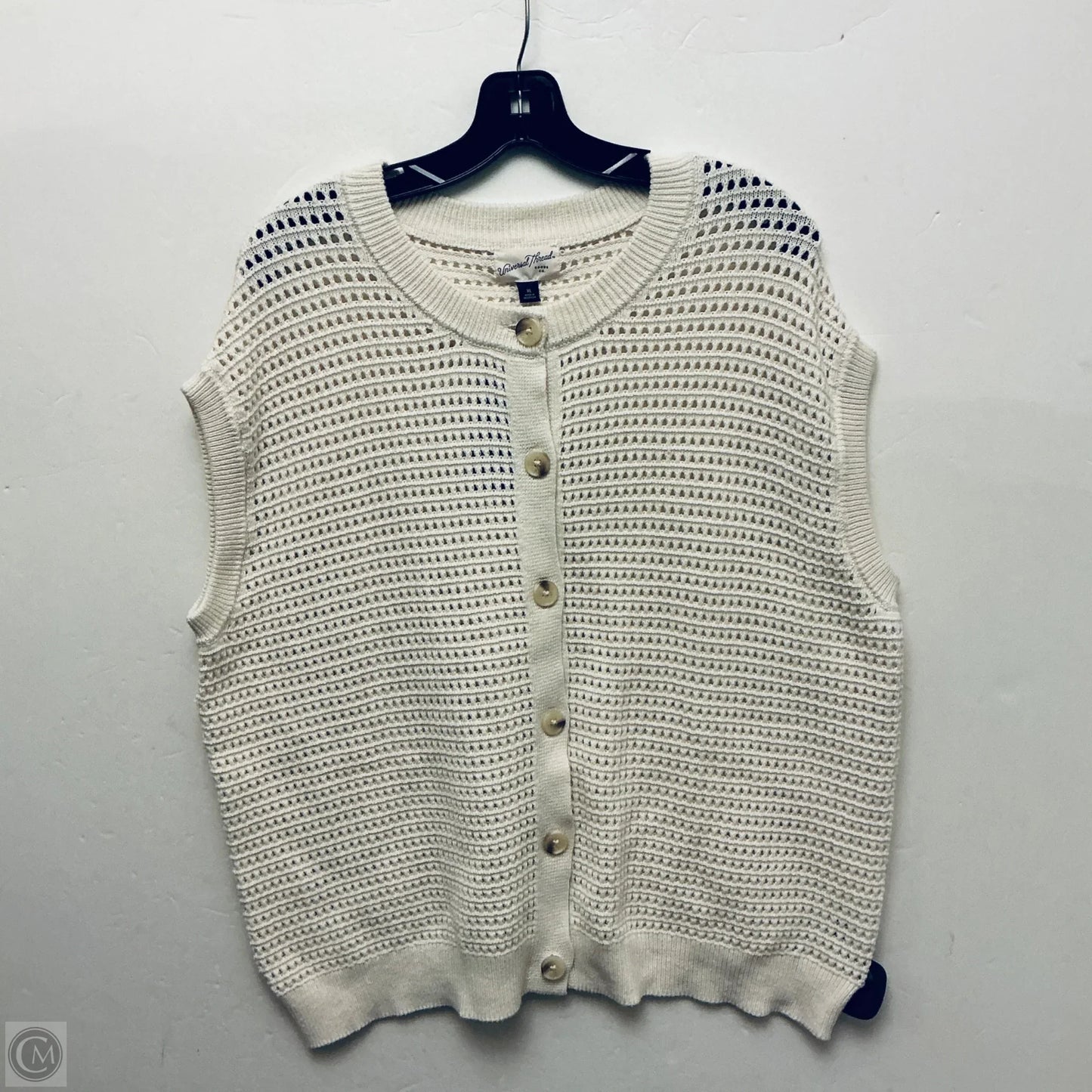 Top Sleeveless By Universal Thread In Cream, Size: Xl