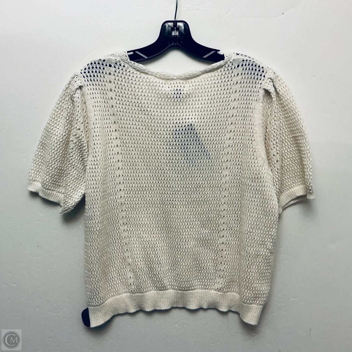 Top Short Sleeve By Universal Thread In Cream, Size: Xl