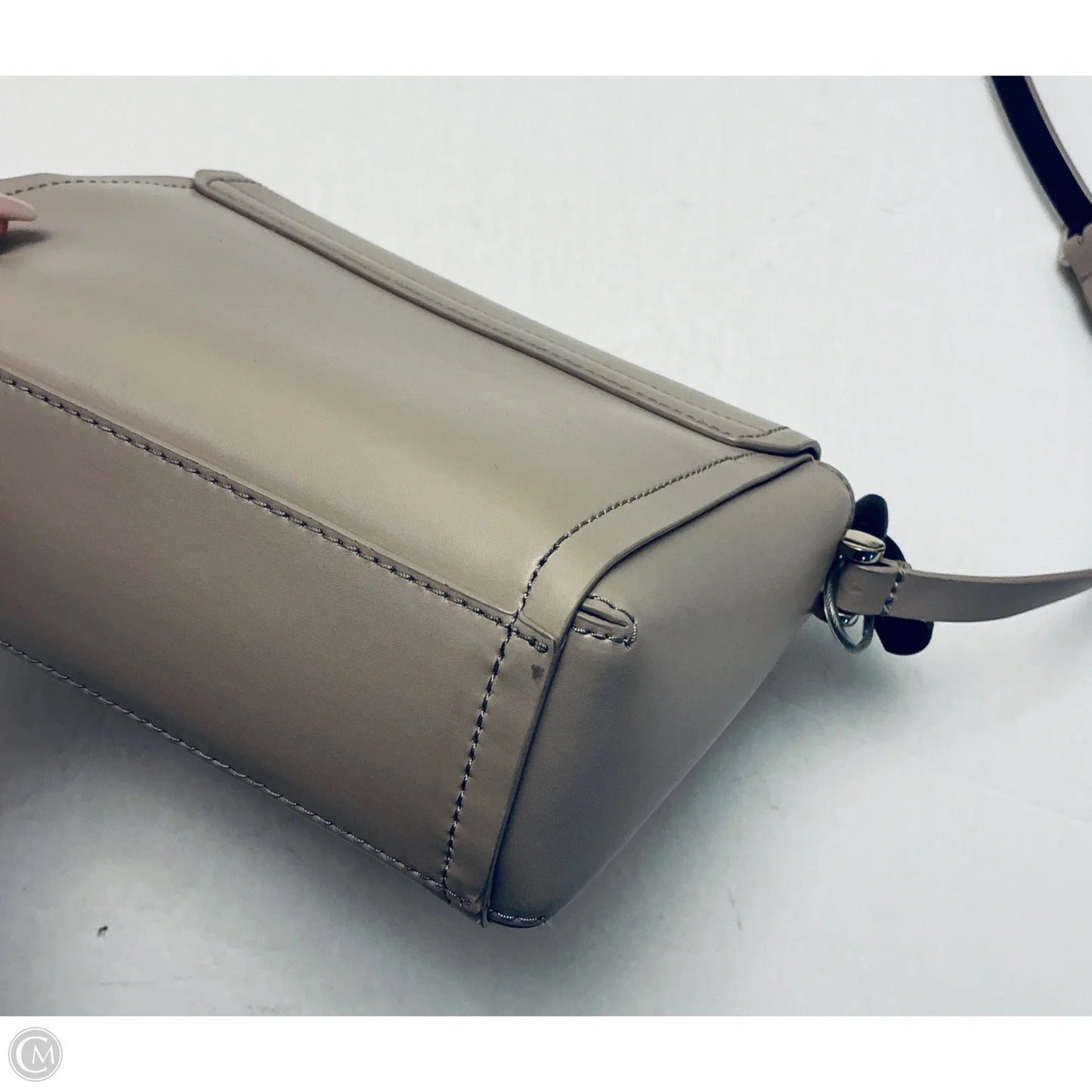 Crossbody Designer By Kate Spade, Size: Medium