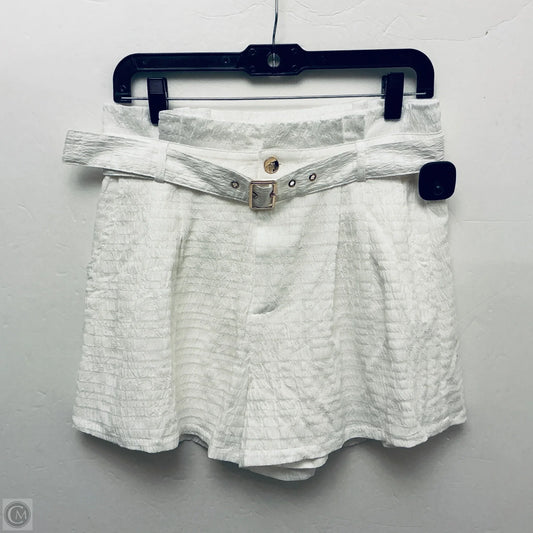 Shorts By Cmc In White, Size: 12