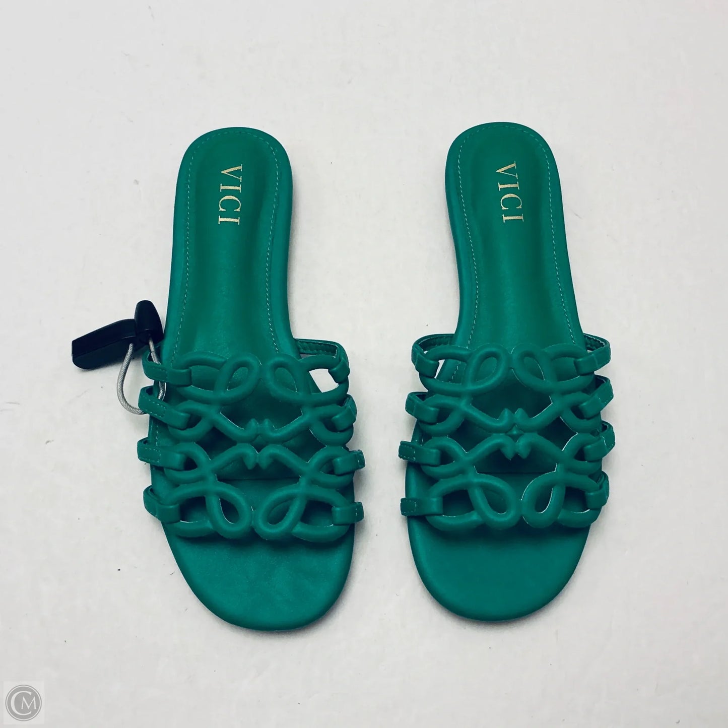 Sandals Flats By Vici In Green, Size: 7.5