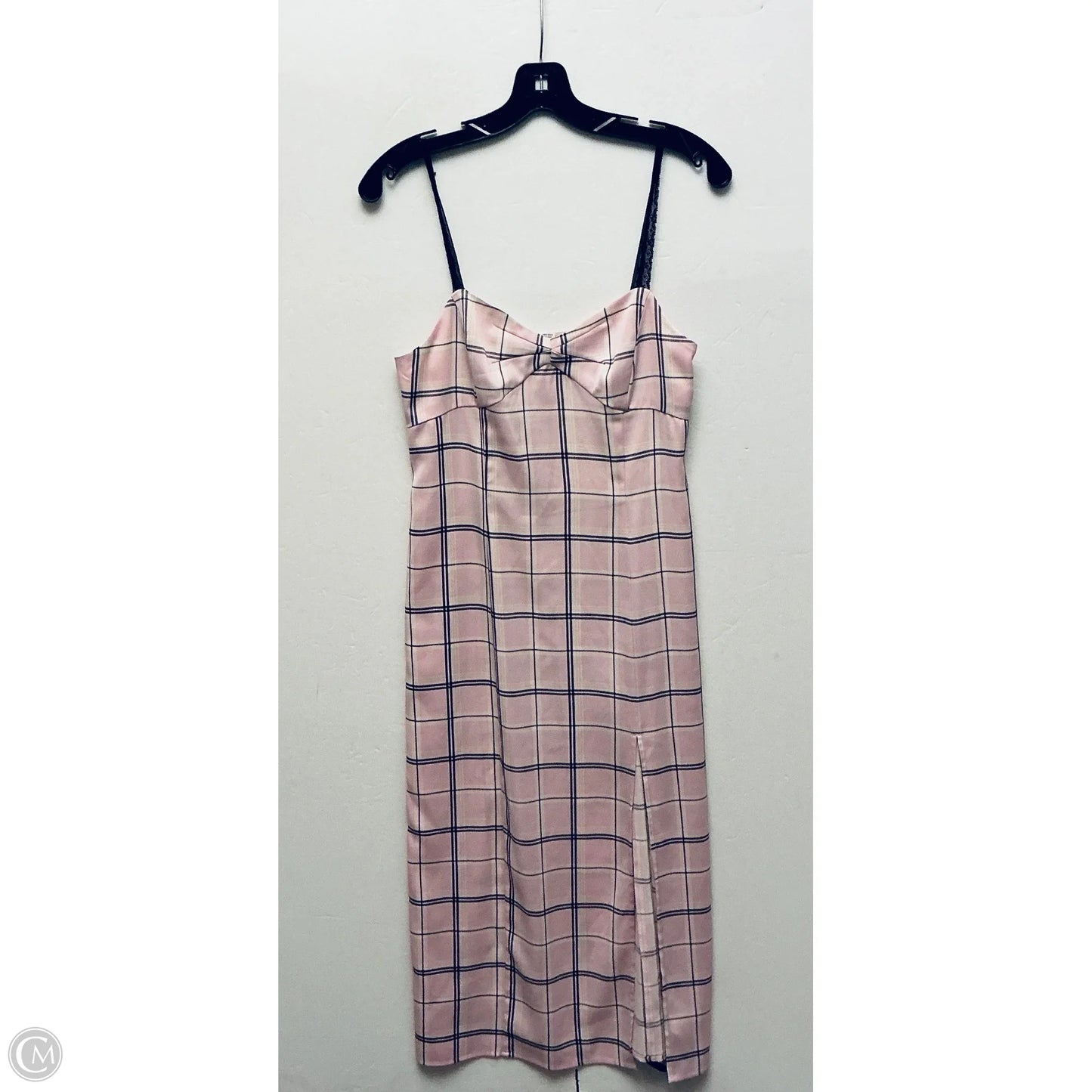 Dress Casual Midi By Urban Outfitters In Pink, Size: M