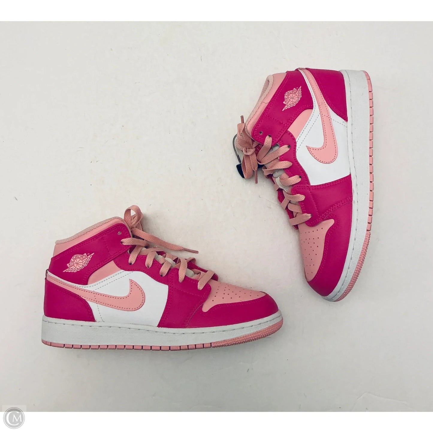 Shoes Luxury Designer By Jordan In Pink, Size: 8