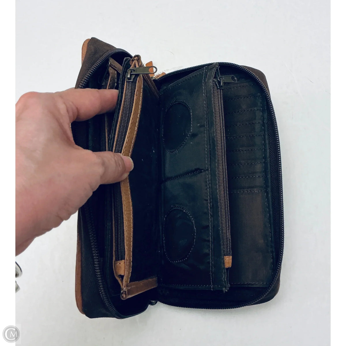 Wallet By Cmb, Size: Large