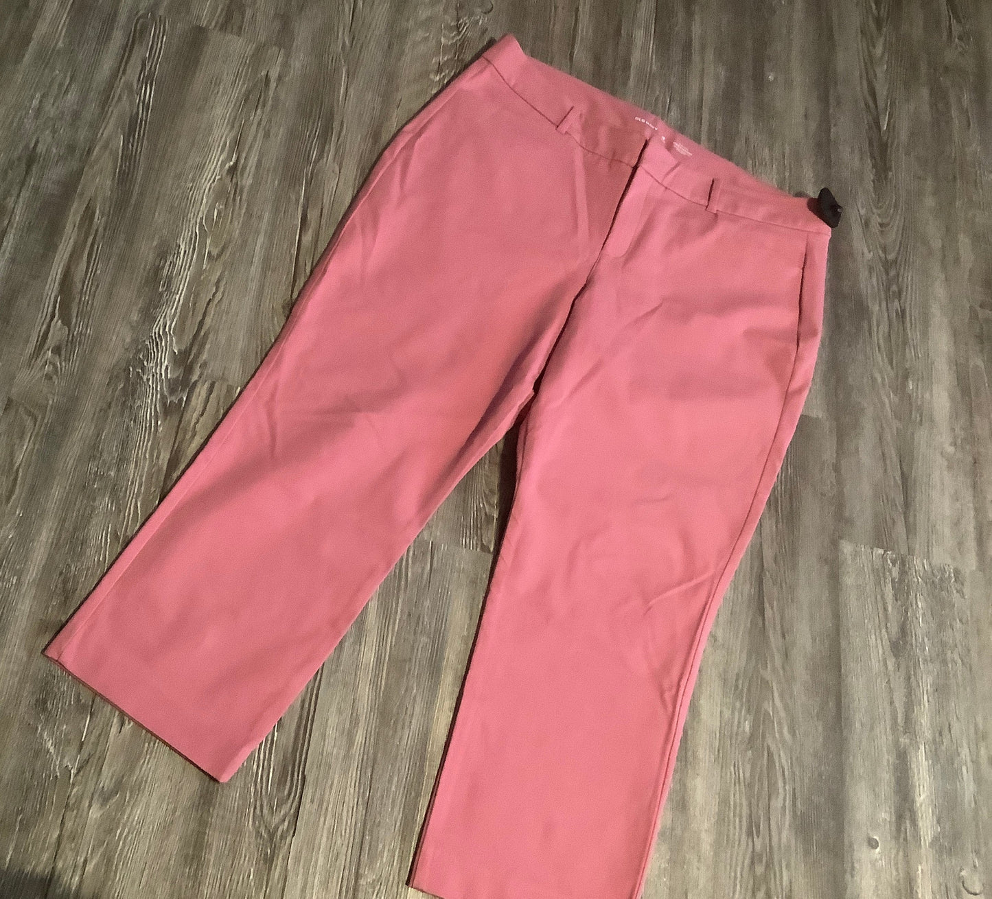 Pink Pants Cropped Old Navy, Size 16