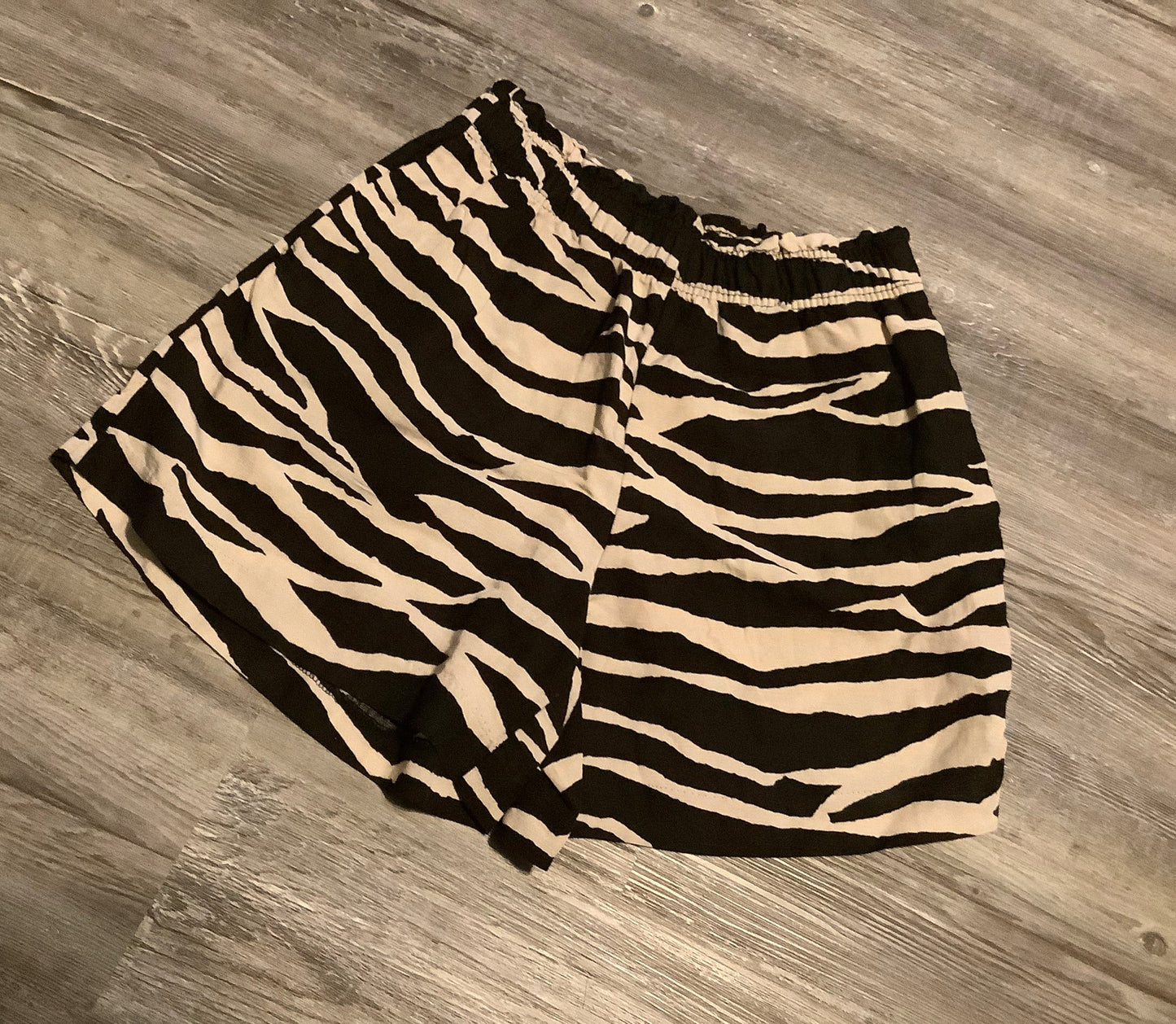 Animal Print Shorts H&m, Size S