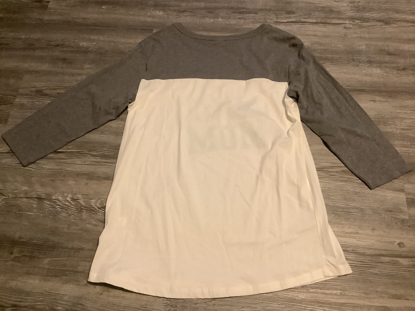 Grey & White Top Long Sleeve Basic Clothes Mentor, Size Xl
