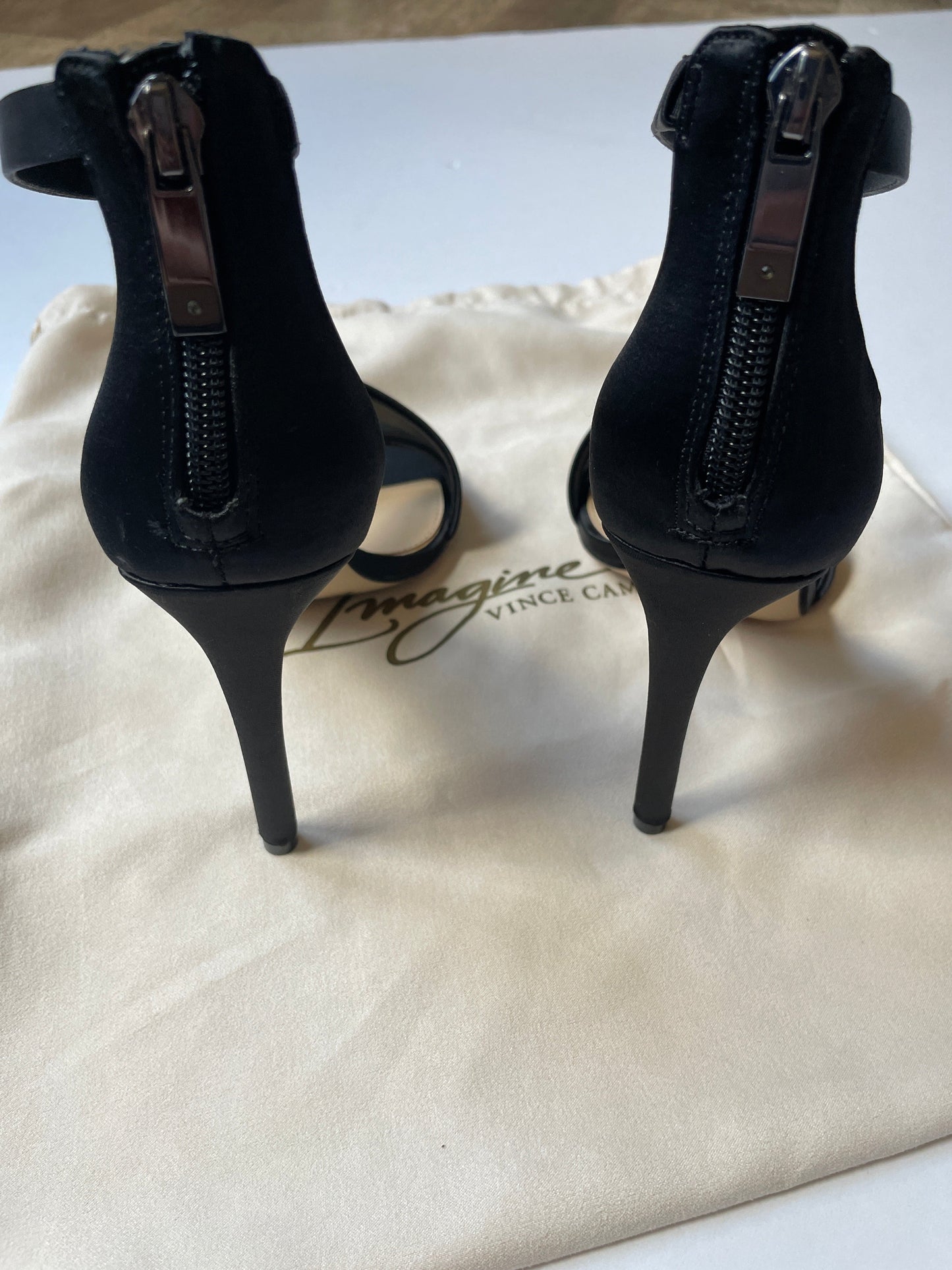 Shoes Heels Stiletto By Vince Camuto In Black, Size: 6