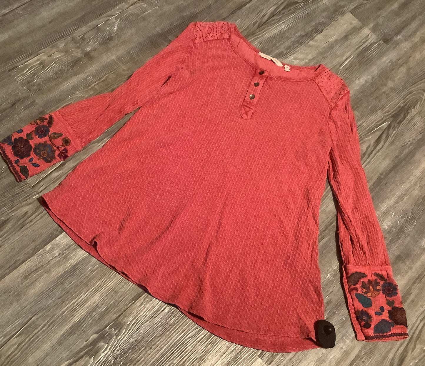 Top Long Sleeve By Soft Surroundings In Red, Size: Petite  M