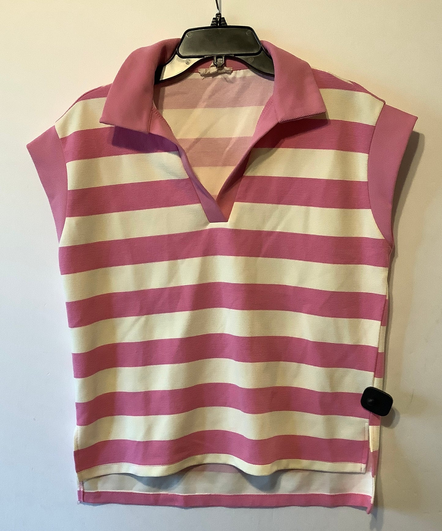 Top Sleeveless By Entro In Striped Pattern, Size: S