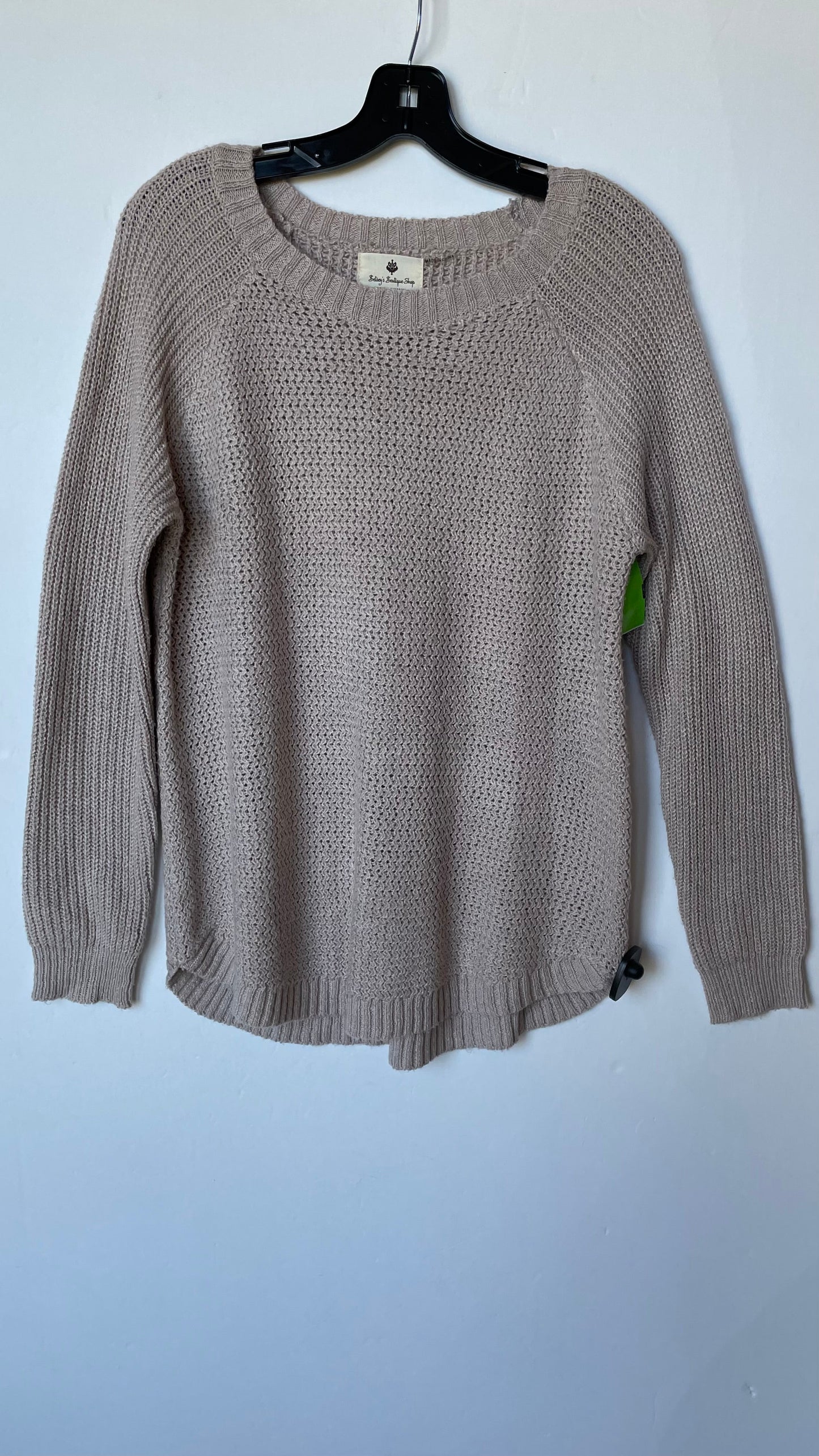 Sweater By Clothes Mentor In Tan, Size: M