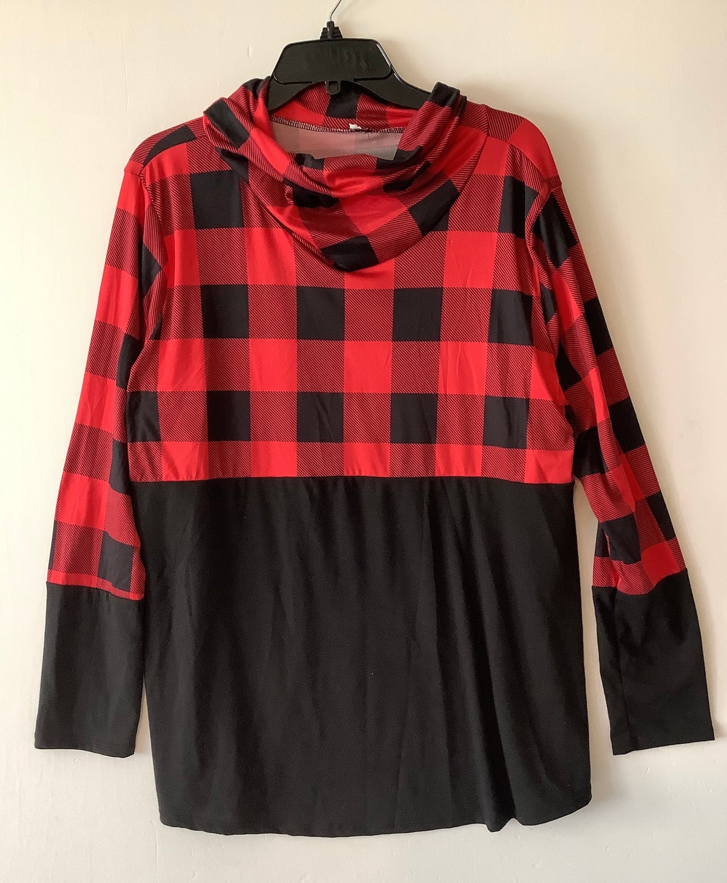 Top Long Sleeve By Clothes Mentor In Black & Red, Size: Xxl