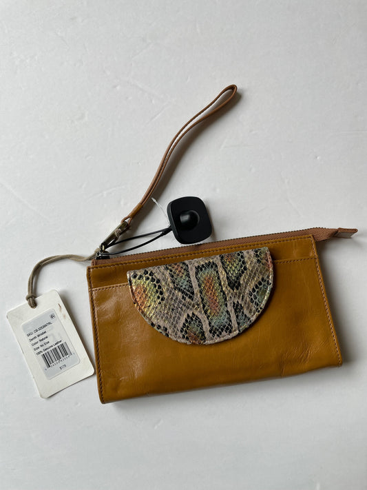 Wristlet Leather By Hobo Intl, Size: Medium