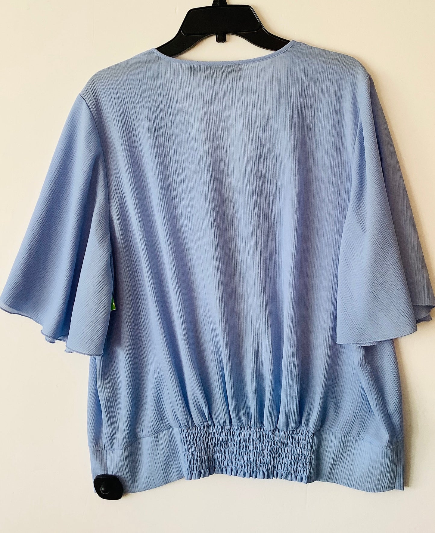 Top Short Sleeve By New York And Co In Blue, Size: Xl