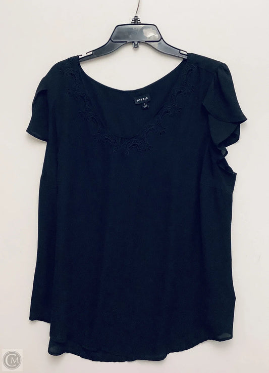 Top Short Sleeve By Torrid In Black, Size: 2x