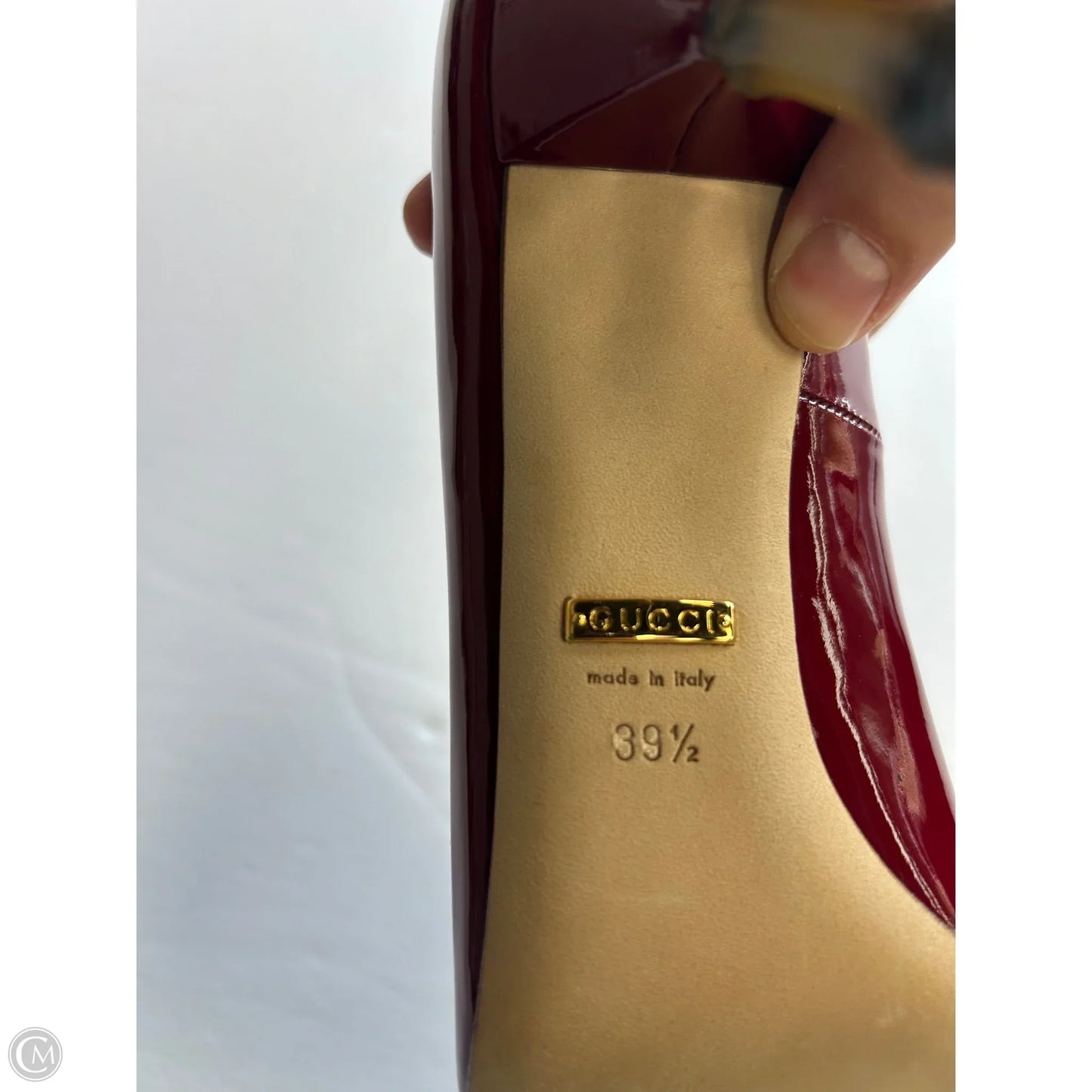 Shoes Luxury Designer By Gucci In Red, Size: 9