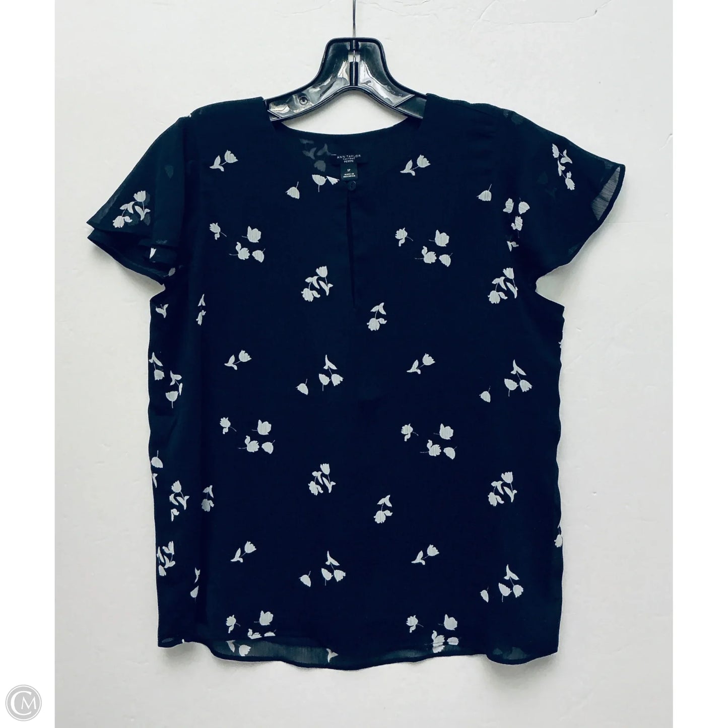 Top Short Sleeve By Ann Taylor In Navy, Size: Sp