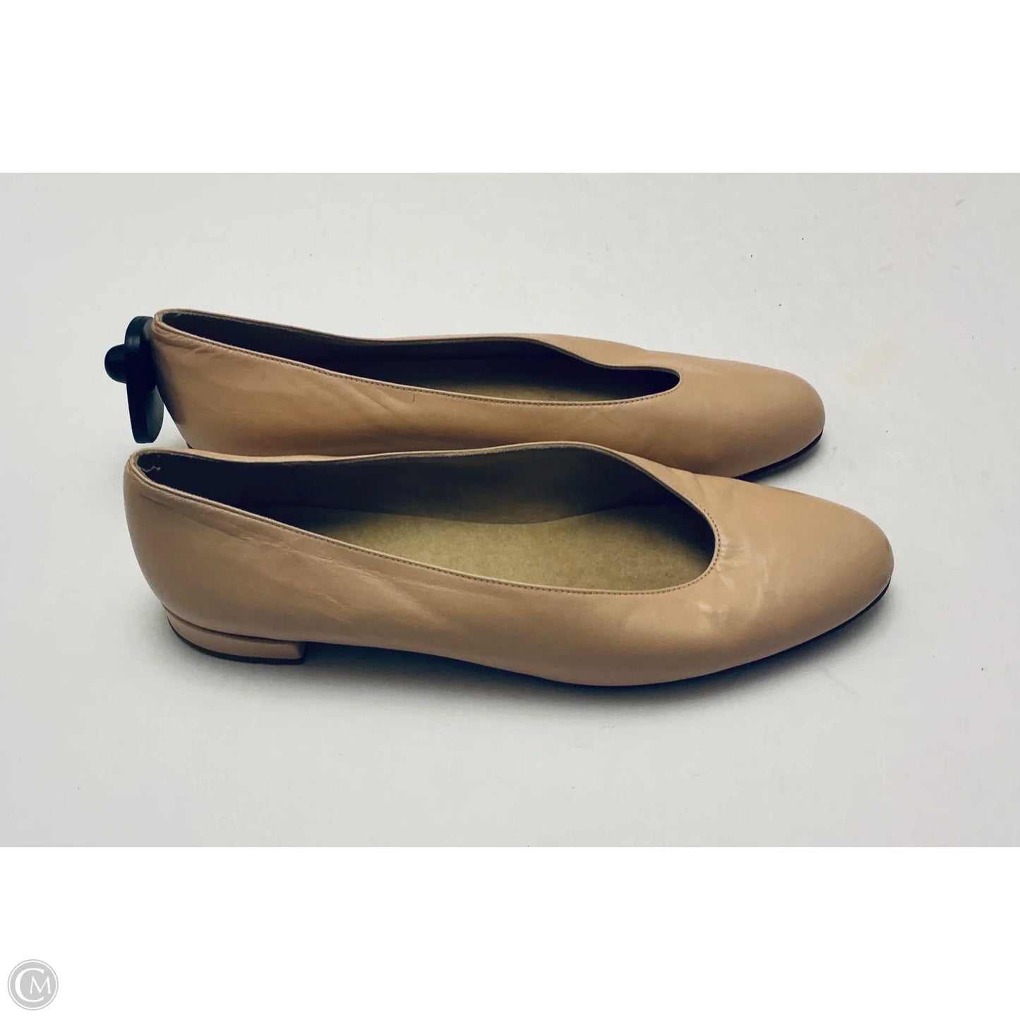 Shoes Designer By Stuart Weitzman In Tan, Size: 9