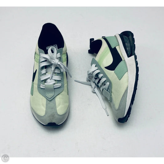 Shoes Athletic By Nike In Green, Size: 8