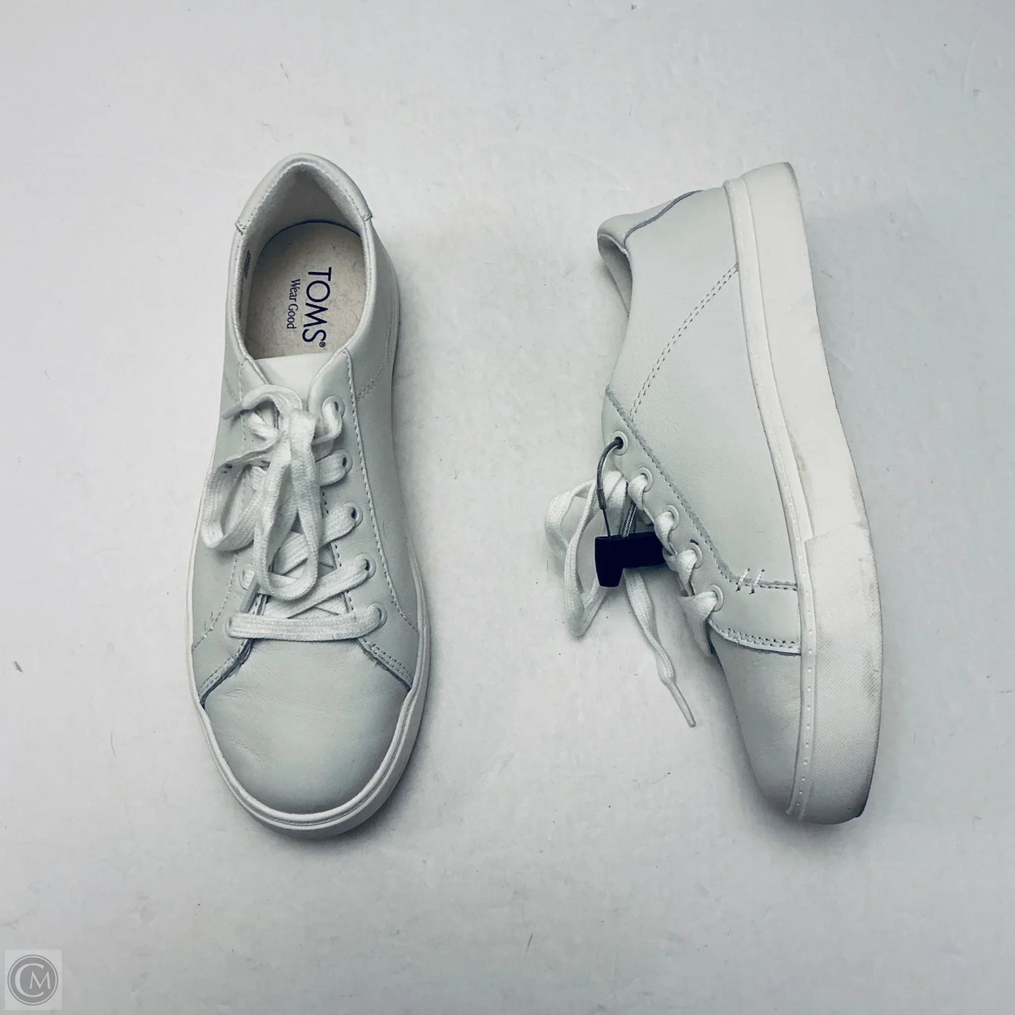Shoes Sneakers By Toms In White, Size: 9