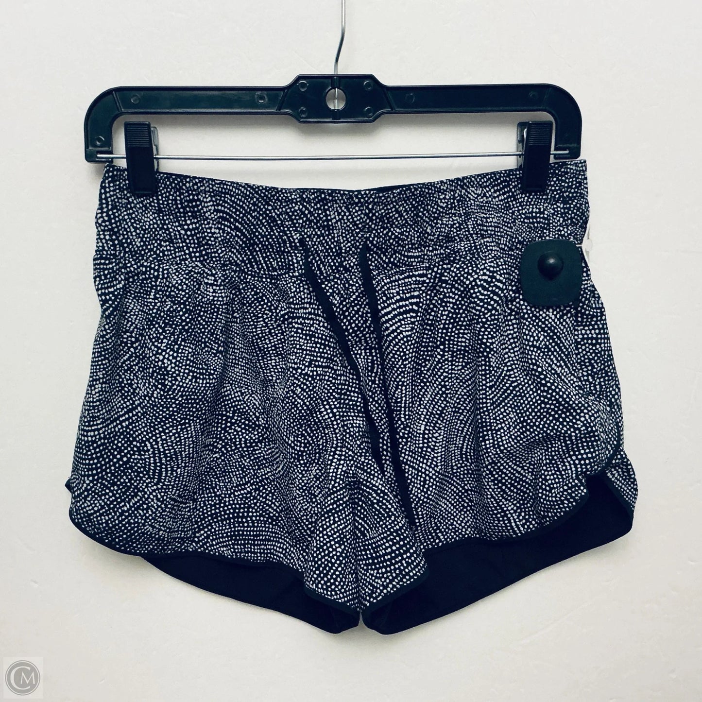 Athletic Shorts By Lululemon In Black & White, Size: 6