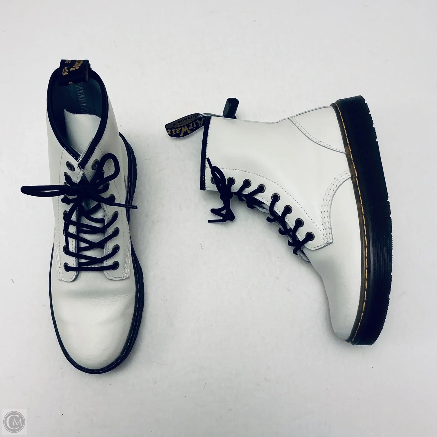 Boots Ankle Flats By Dr Martens In White, Size: 7
