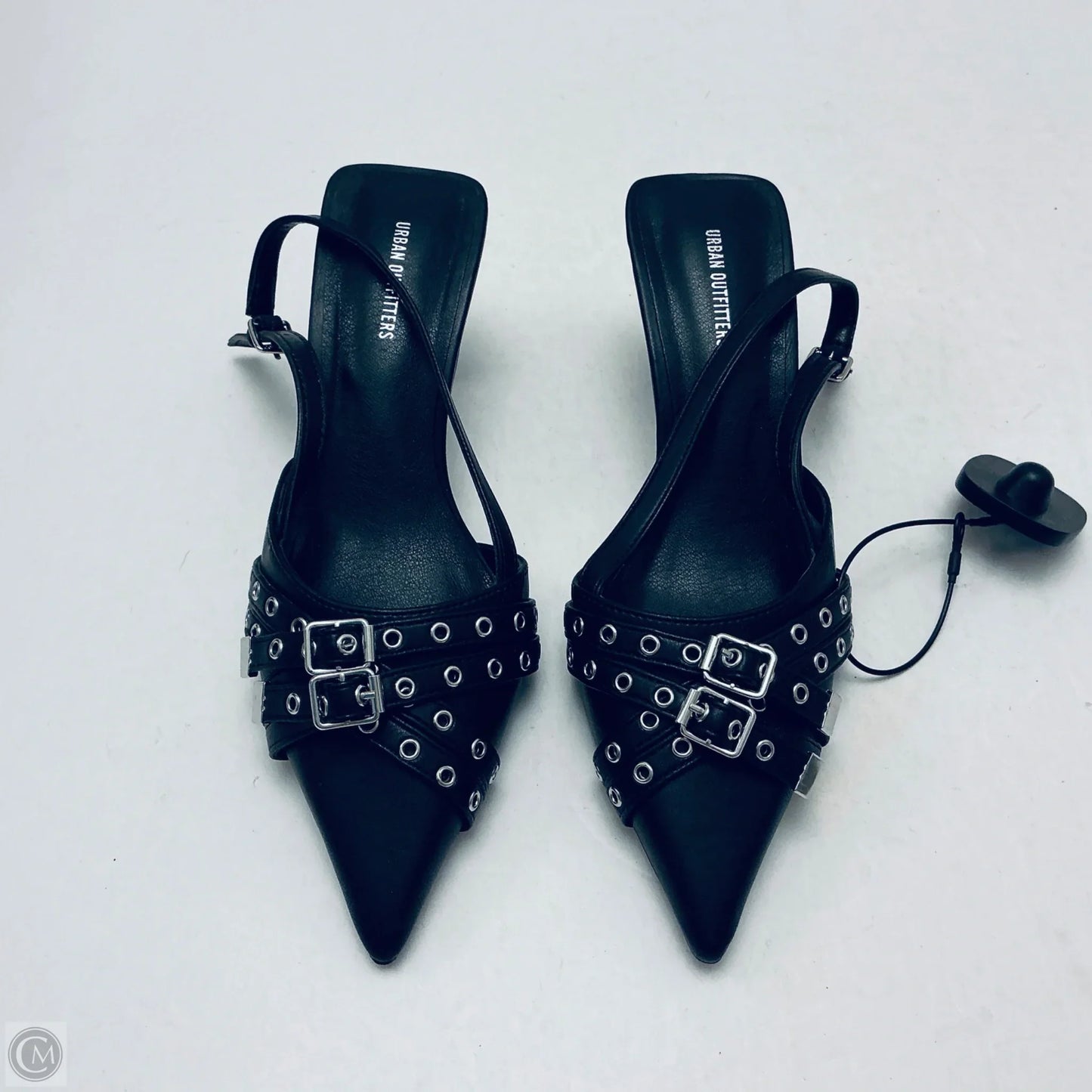 Shoes Heels Kitten By Urban Outfitters In Black, Size: 6