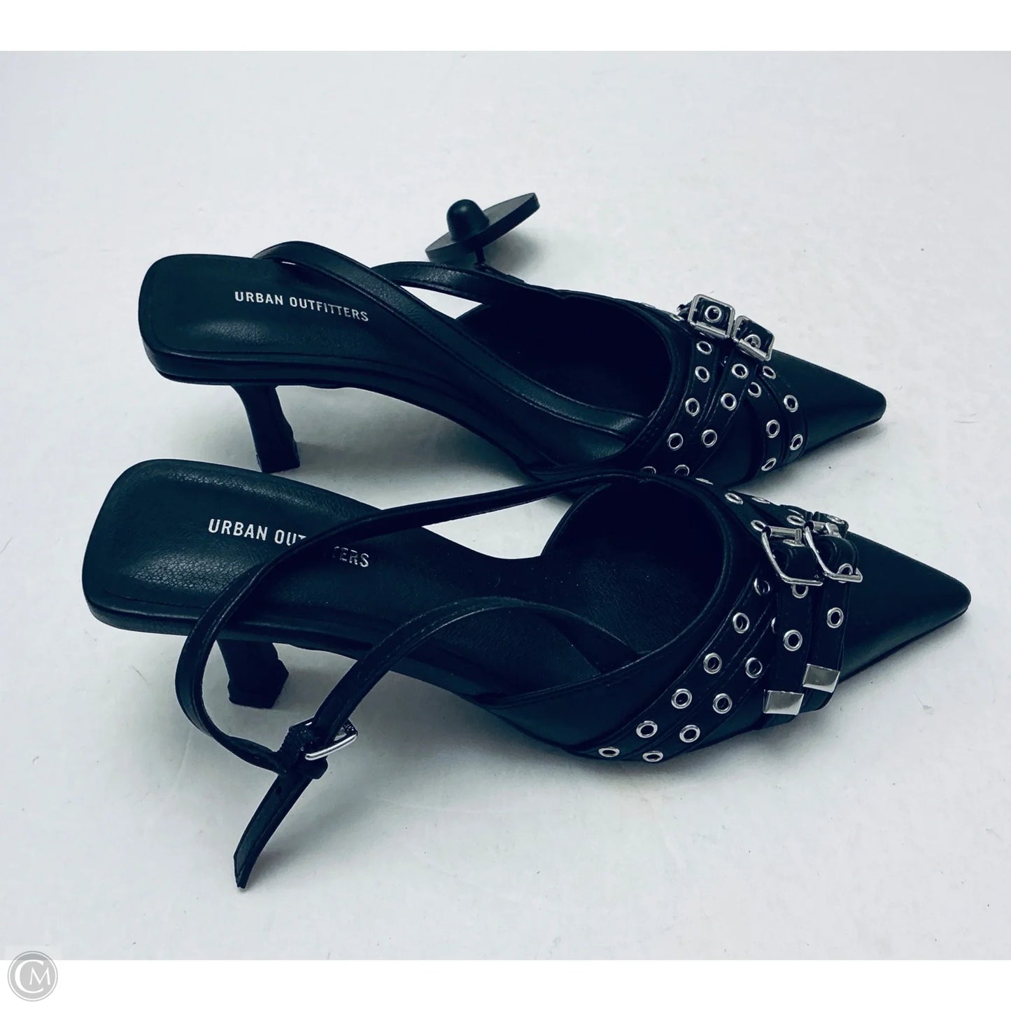 Shoes Heels Kitten By Urban Outfitters In Black, Size: 6