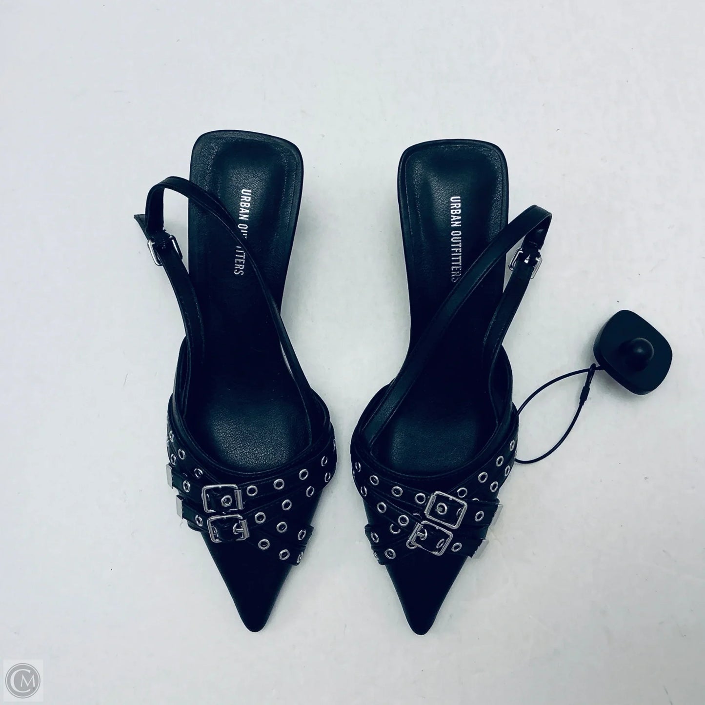Shoes Heels Kitten By Urban Outfitters In Black, Size: 6