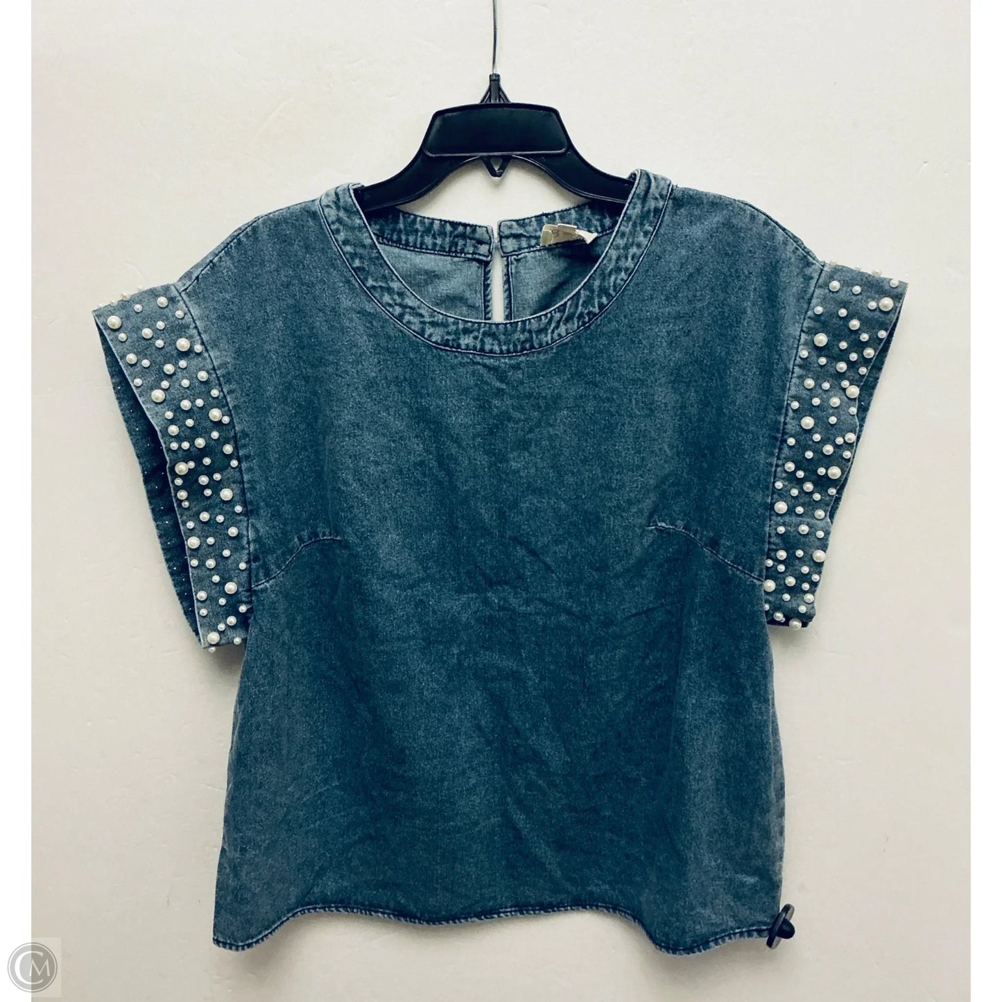 Top Short Sleeve By Bibi In Blue Denim, Size: L