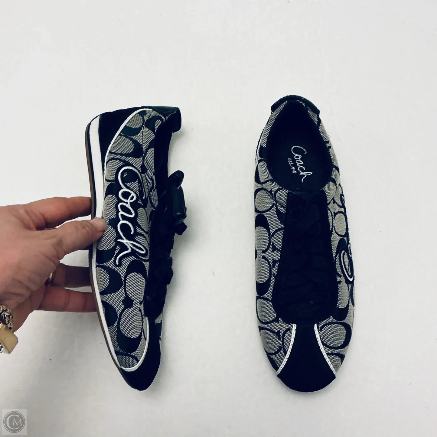 Shoes Designer By Coach In Black & Tan, Size: 6