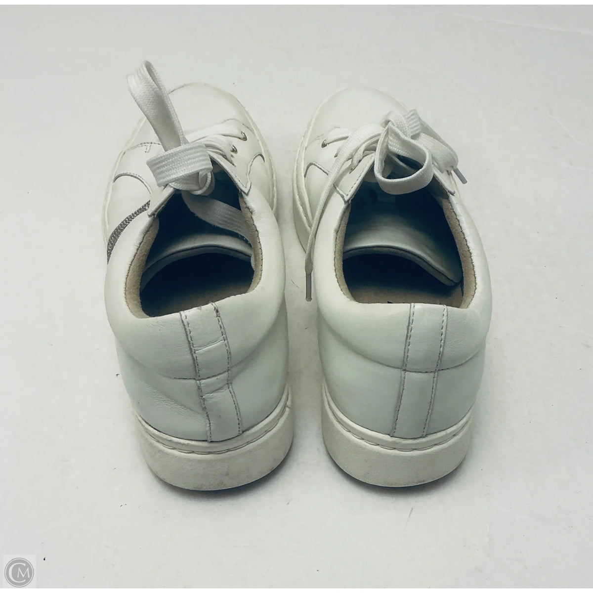 Shoes Sneakers By Vaneli In White, Size: 8